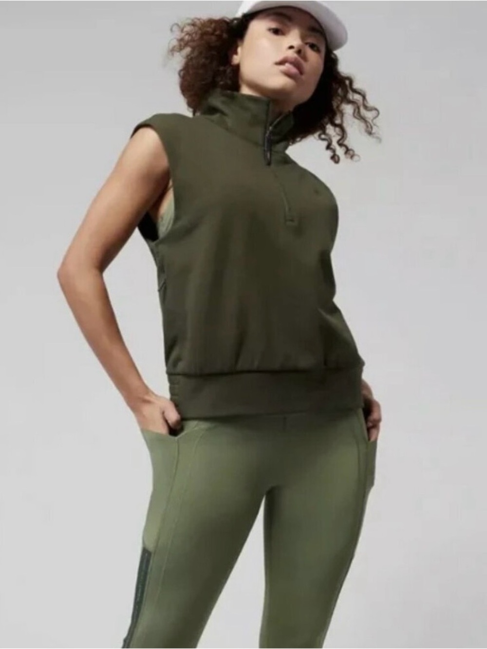 Athleta Allyson Felix Legend Med Sweatshirt Vest 1/2 Zip Front Olive Green EUC